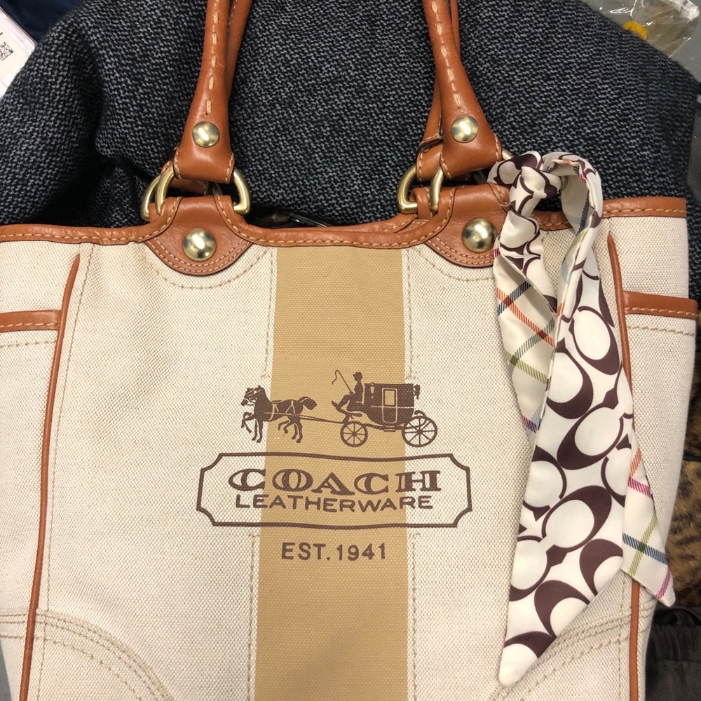 Coach Heritage Horse & Carriage Tote